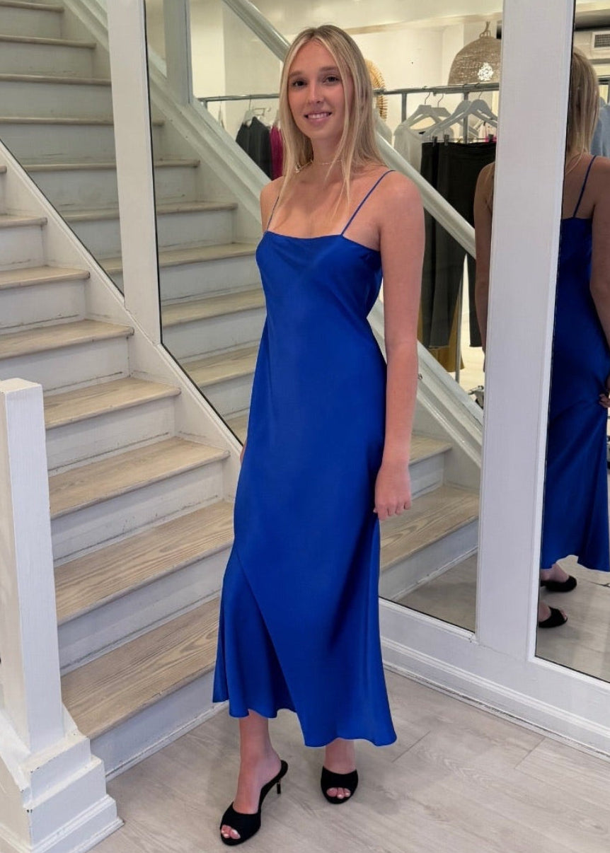royal blue slip dress SQUARE NECK 260sale:26-04 37 inch) waist Blue Open back dress Size:Y/XL (14)