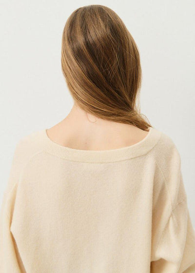 Raxow Sweater